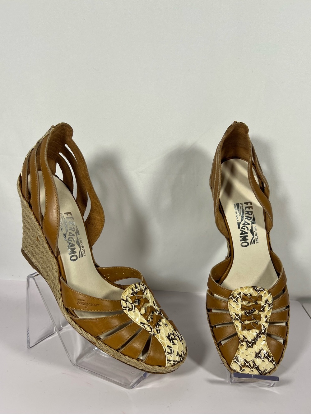 7051: Salvatore Ferragamo Python Leather Espadrille Wedges Size 9C